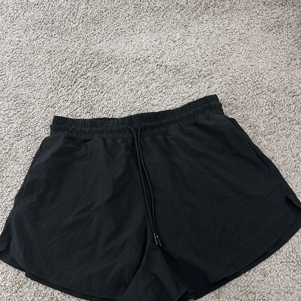 Athleta Black Performance Shorts